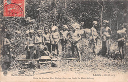 LAOS - Halte De Coolies Khas Kouènes Dans Une Forêt Du Haut-Mékong - Collection Raquez Série D N'5 - Voyagé (2 Scans) - Laos