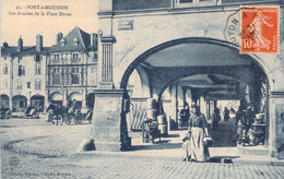 FRANCE - 54 - PONT A MOUSSON - Les Arcades De La Place Duroc - Carte Postale Ancienne - Pont A Mousson