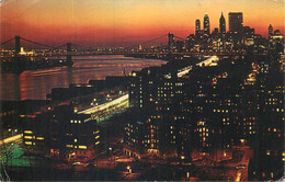 Postcard USA NY - New York > New York City Sunset Panorama Aerial - Tarjetas Panorámicas