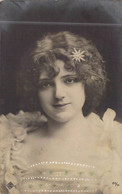 Photographie - Femme - Coiffure - Robe - Portrait - Carte Postale Ancienne - Fotografie