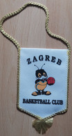 Zagreb Basketball Club Croatia  PENNANT, SPORTS FLAG  SZ74/70 - Habillement, Souvenirs & Autres