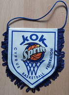 Cyprus Basketball Federation  PENNANT, SPORTS FLAG  SZ74/73 - Habillement, Souvenirs & Autres