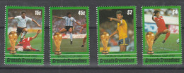 Grenada Grenadines - Football - World Cup - Calcio Italia 90'  4 Val. + 2 Sheet   MNH - - 1990 – Italie