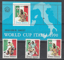 Indonesia - Football - World Cup - Calcio Italia 90'   Sheet + 3 Val.  MNH - - 1990 – Italie