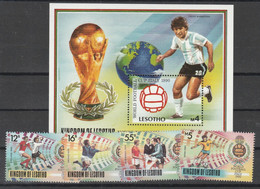 Lesotho - Football - World Cup - Calcio Italia 90'   4 Val. + Sheet.  MNH - - 1990 – Italie