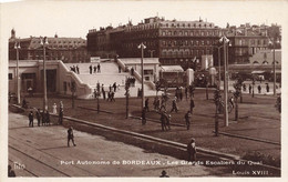 Bordeaux * Le Port Autonome * Les Grands Escaliers Du Quai - Bordeaux