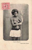 Nouvelle Calédonie - Nouméa - Popinée De D'houailou - Edit. J. Raché - Sein Nu - Pipe - Carte Postale Ancienne - Neukaledonien