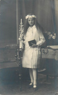 Communion / Konfirmation Vintage Photo Postcard Book Candle Dress - Comuniones