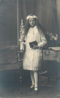 Communion / Konfirmation Vintage Photo Postcard Book Candle Dress - Comunioni