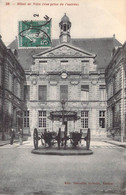 FRANCE - 55 - VERDUN - Hotel De Ville (Vue Prise De L'entrée) - Edit Nouvelles Galeries - Carte Postale Ancienne - Verdun