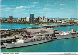 Etats Unis -   Miami -    Bateau - Port - Miami