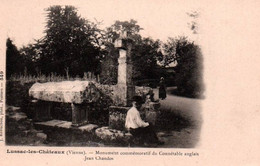 CPA - LUSSAC-les-CHATEAUX - Monument Du Connétable Anglais Jean Chandos - Edition J.Robuchon - Lussac Les Chateaux