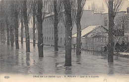 Melun           77          Inondations 1910. Quai De La Courtille            (voir Scan) - Melun