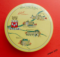 Ancienne Boite Métal - Sucre D'Orge De Tours ~~ SABAT Confiseur ~ Illustration Chateaux De La Loire, Blason De Tours - Boîtes