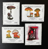 Gabon Gabun 1999 Mi. 1484 - 1487 Champignons Mushrooms Pilze RARE ! - Mushrooms