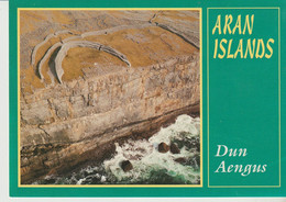 C.P. - PHOTO - ARAN ISLANDS - DUN AENGUS - PETER O TOOLE - JOHN HINDE STUDIO - 2/816 - Galway