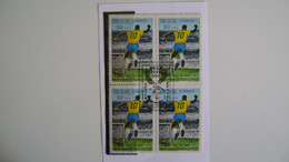 BRAZIL / BRASIL - STAMP ON COURT OF THE 1000th GOL OF THE PELE KING WITH COMMEMORATIVE STAMP IN 1969 - Usados