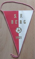 SF Berg Austria Football Soccer Club Fussball Calcio Futbol Futebol  PENNANT, SPORTS FLAG ZS 5/3 - Uniformes Recordatorios & Misc