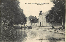 Dpts Div- Ref-BH790- Deux Sèvres - Beauvoir Sur Niort - L Abreuvoir - - Beauvoir Sur Niort