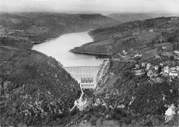 12-CHAUDESAIGUES- BARRAGE DE SARRANS SUR LA TRUYERE - Autres & Non Classés