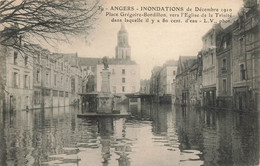 Angers * Inondations Décembre 1910 * La Place Grégoire Bordillon , Vers L'église De La Trinité * Crue Catastrophe - Angers