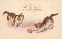 Chat * Chatons Jouant Avec Une Balle * Bonne Année * Cpa Illustrateur * Cat Katze - Cats