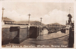 Lock Gates In Operation, Miraflores, PANAMA CANAL-Amérique-America- - Panama