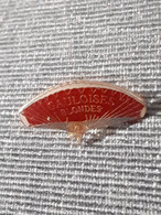 PIN'S PINS GAULOISES BLONDES CIGARETTES TABAC PARACHUTE - Marche