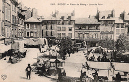 Rodez Place Du Bourg Jour De Foire -  Ginestet Tailleur   Marché - Marchés