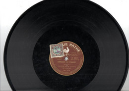 DISQUE PATHÉ 78 . " SÉRÉNADE DU PASSANT " & " VEUX-TU ? " CHANTÉ PAR ALBERT VAGUET DE L'OPÉRA - Ref. N°10 D78 - - 78 Rpm - Gramophone Records
