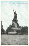 PARIS : LA STATUE DE LA REPUBLIQUE - Statues