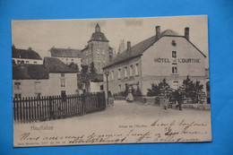 Houffalize 1903: Hôtel De L'Ourthe Animée Avec Piétons - Houffalize
