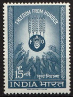 INDIA 1963 - CONTRA EL HAMBRE - YVERT 158** - Nuevos
