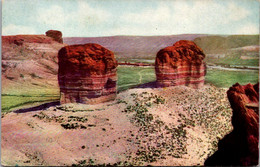 Wyoming Green Buttes And Green River City - Green River