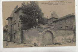 Gentilly (94) : La Villa Dite "Le Vieux Manoir" à L'angle Des Rues Du Paroy Et Des Noyers En 1910 PF. - Gentilly