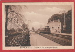 Maine Et Loire - Tiercé - L'arrivée En Gare De L'autorail Du Mans - Tierce