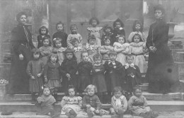 CPA 92 MONTROUGE / CARTE PHOTO / ECOLE PRIMAIRE / ENFANT / INSTITUTRICE / Ed.MAGE A Montrouge - Montrouge