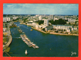 LORIENT - Le Port - - Lorient