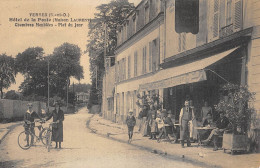 CPA 91 YERRES / HOTEL DE LA POSTE / MAISON LAURENT / CHAMBRES MEUBLEES / PLAT DU JOUR - Yerres