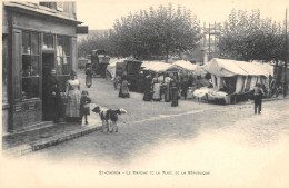 CPA 91 SAINT CHERON / LE MARCHE DE LA PLACE REPUBLIQUE - Saint Cheron