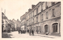 61-MORTAGNE- RUE SAINTE-CROIX ET HÔTEL DU GRAND CERF - Mortagne Au Perche