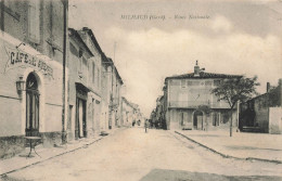 Milhaud * Route Nationale * Café De L'Avenir * Villageois - Autres & Non Classés