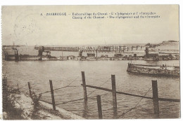 ZEEBRUGGE  --  Embouteillage Du Chenal  -- L'< Iphigénie >et L'< Intrépide > - Zeebrugge