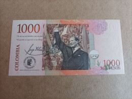 Billete De Colombia De 1000 Pesos Oro 2004, UNC - Colombie