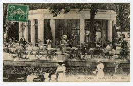 Santé.station Thermale De Vittel.curistes.eau Minérale Moyennement Minéralisée.tourisme L'heure Du Thé. - Vittel