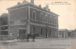 Delcampe - CPA 91 ARPAJON / LA GARE / CHEMIN DE FER DE PARIS A VENDOME / ATTELAGE - Arpajon
