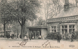 Puteaux * La Station De Tram Tramway Du Bois De Boulogne * Boulevard Richard Wallace - Puteaux