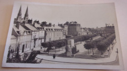 36 CHATEAUROUX 29/4/ 1945 VUE  GENERALE SUR PLACE LA FAYETTE - Chateauroux