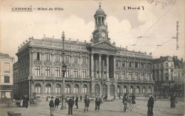 Cambrai * Place De L'hôtel De Ville * La Mairie - Cambrai