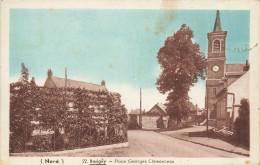 Busigny * La Place Georges Clémenceau Et L'église - Autres & Non Classés